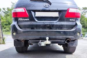 Фаркоп Toyota Fortuner 15-нв рама и крюк-шар, 50мм 24865